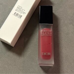 06 Hibiscus Dior Forever Blush Soft Filter